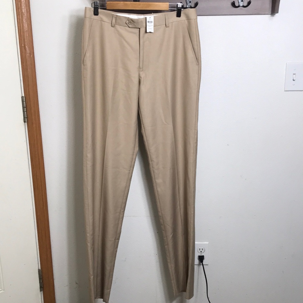 Renoir dress pants tan pockets, belt loops size R 38/32